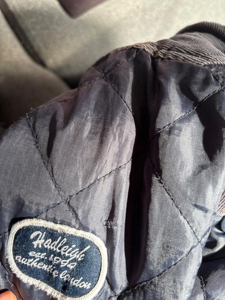 Přechodová bunda, 116