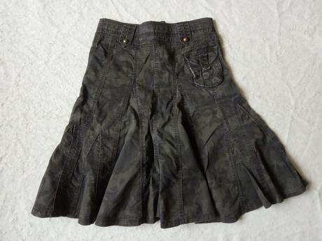 Sukně 9-10let, 140