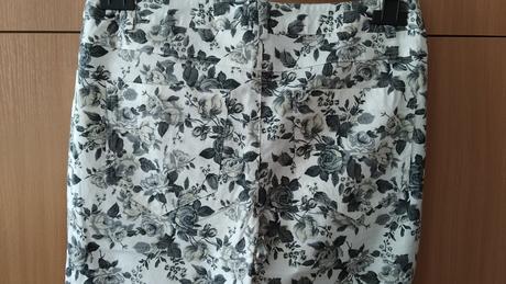 Elastické kalhoty, 36