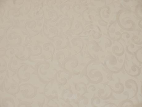 2 kusy zavesu -kremove se vzorem, 