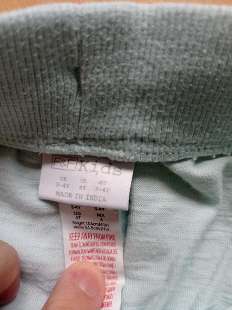 Kraťasy 98/104, next,98