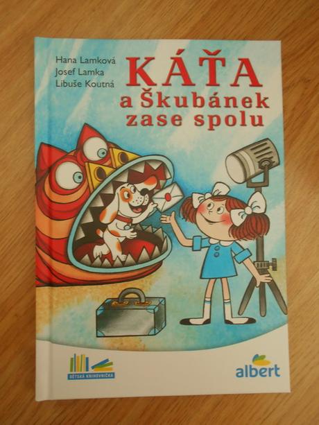 Knihy                                    6  kusů, 