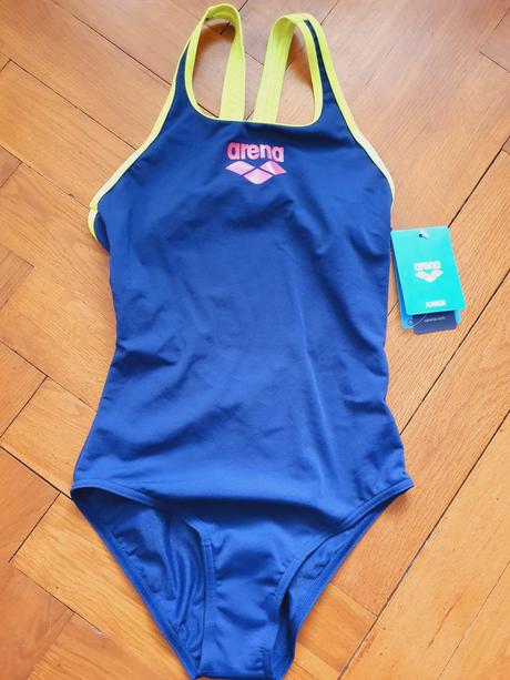 Dívčí sportovní jednodílné plavky 152, 152