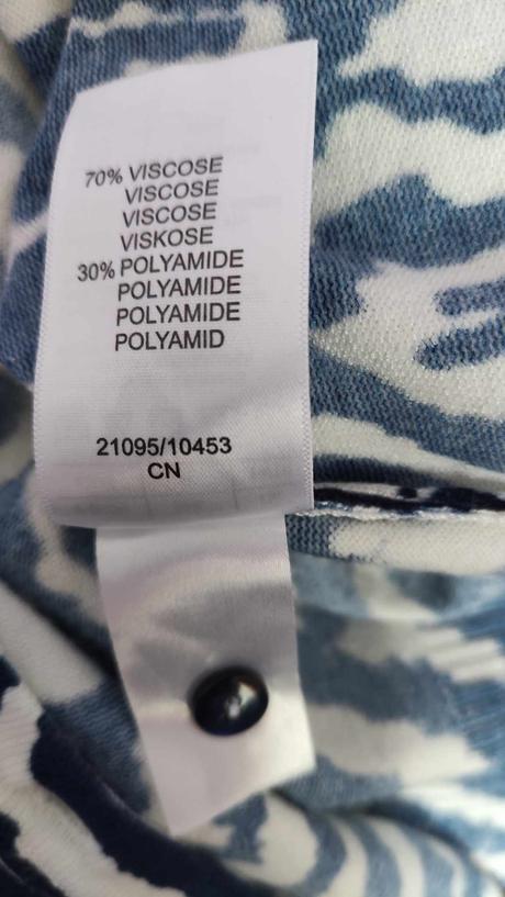 Svetr na knoflíčky dámský uk14/16, l