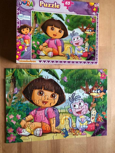 Puzzle dora 63 dilku,