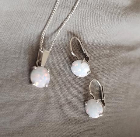 Luxusní stříbrná sada s opálem, 