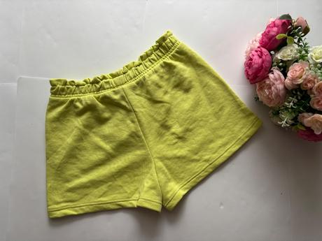 Krátasky bledě zelené - v.7 let, 122