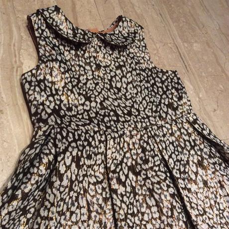 Slavnostní šaty se zlatými odlesky zn. next, next,92