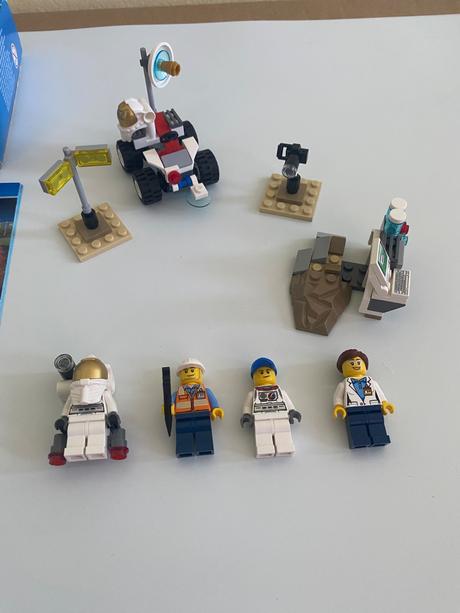 Lego city set 60077,