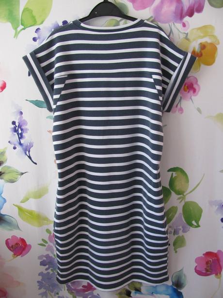 Dámské pružné sportovní šaty fisherfield, 38