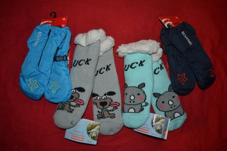 2x nové rukavicea 2x zimní ponožky v.98-110, 98 / 104 / 110