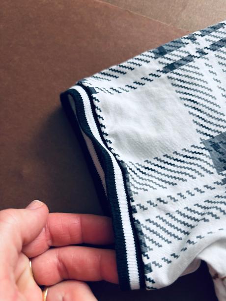 Triko s límečkem krémové barvy - v.9 let next, next,134