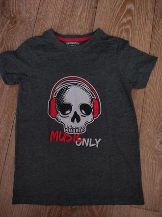 Tričko velikost 134/140, 134