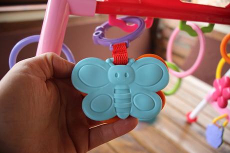 Hrazdička do postýlky hello kitty, 