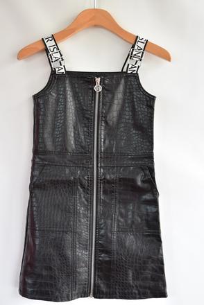 Šaty vel. 7 let, river island,122