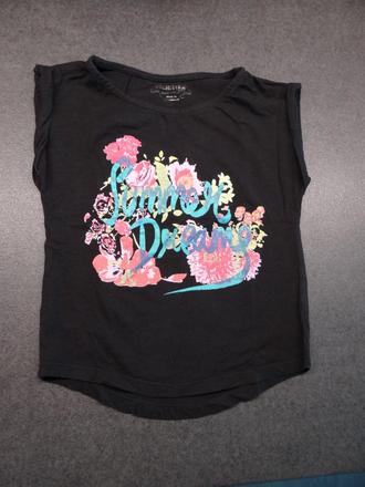 Květované tričko, 110