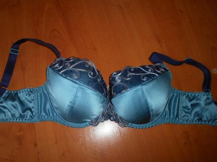 Podprsenka sawren vel. 75f, 75f