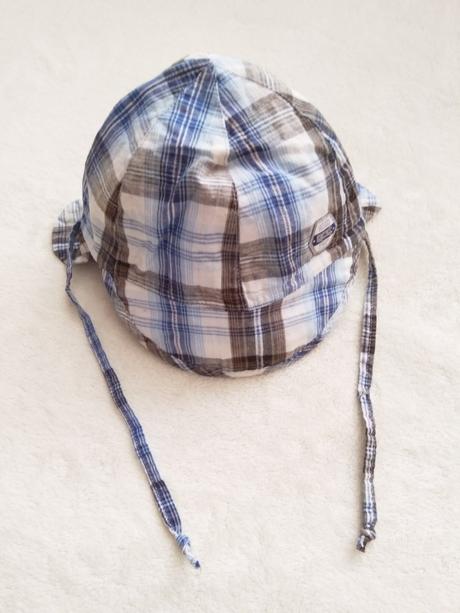 Kostkovaná čepice s kšiltem vel. 47/48, 80