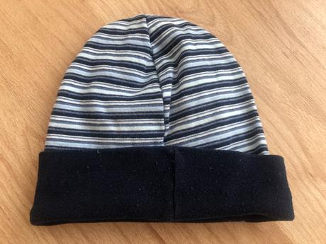 Cepice modra auto, 86