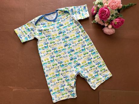 Overal letní s auty - v.18/24 měs, tesco,92