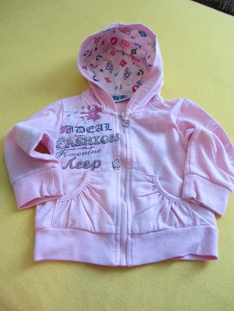 Růžová mikina., 86