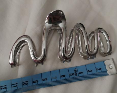 Stříbrný skřipec na vlasy, 