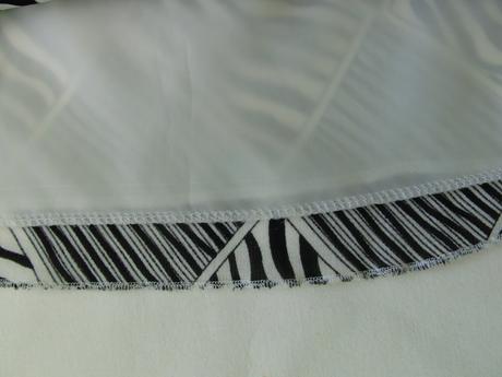 Sukně černo-bílá, 40