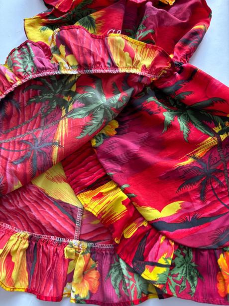 Ob/ šaty s volánem -v.3/4 roky, 104