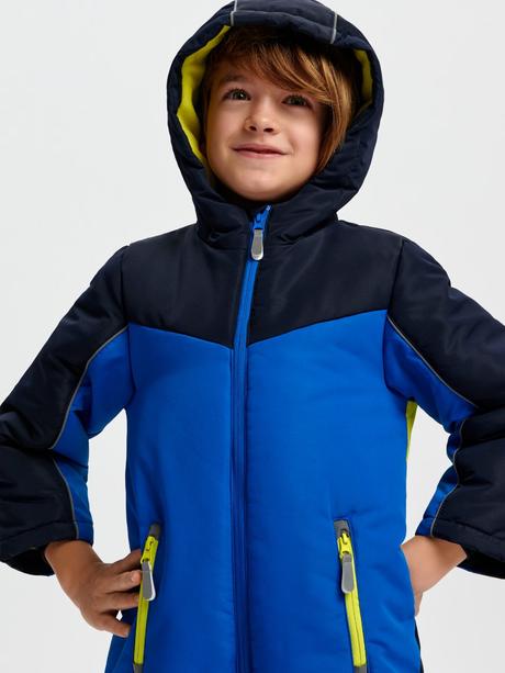 Barevná zimní kombinéza klučičí overal vel. 122, sinsay,122