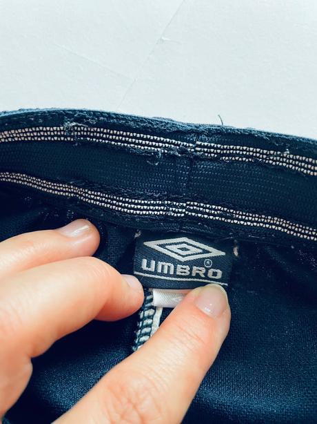 Kraťasy sportovní /funkční umbro - v.122, umbro,116