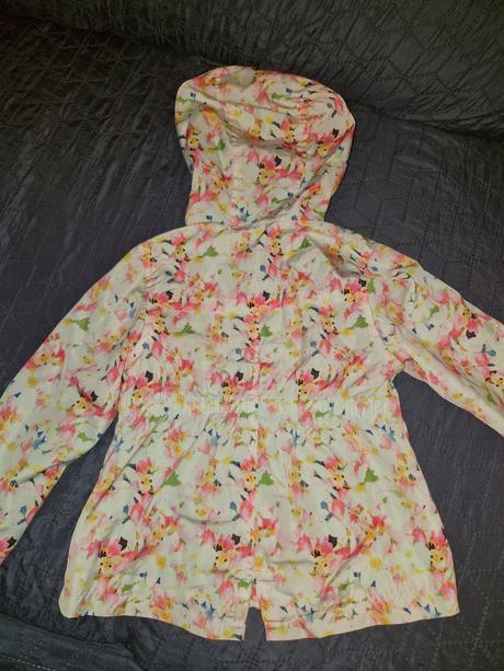 Květinová větrovka zn. zara vel. 104, zara,104