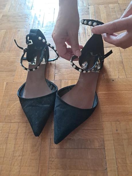 Sandálky s korálky, zara,41