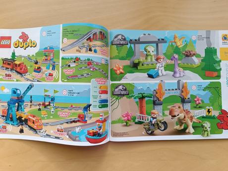 2x lego katalog 2022, 