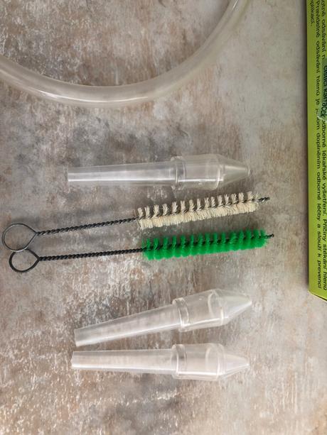 Odsávačka hlenů baby vac+nástavce,kartáčky navíc +, 