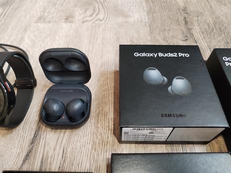 Mt samsung galaxy s24 ultra, hodinky, sluchátka, samsung