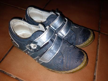 Dívčí boty květ vel. 26, vnitřní délka 16.5 cm, kornecki,26