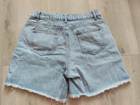 Kraťasy riflové s roztrhanými nohavicemi, xl