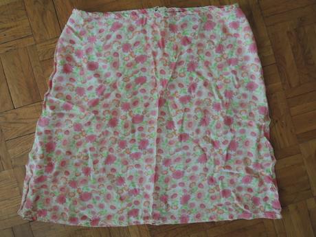 Minisukně s kytičkami, h&m,36
