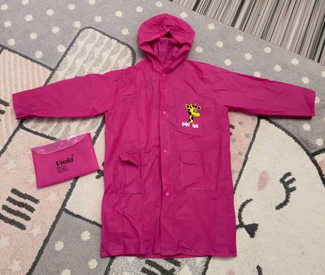 Dívčí pláštěnka, 128