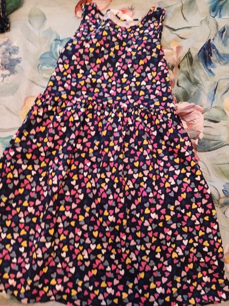 Šaty srdíčka, h&m,134