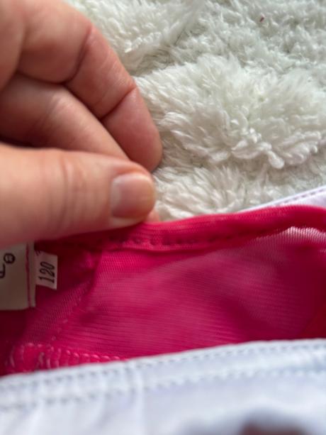 An28/ kostým šípková růženka - v.cca 5/6 let, 