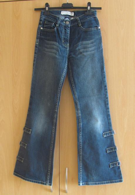 Džíny, 146