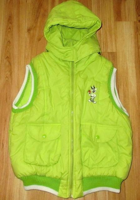 Vesta s kapucí, 158