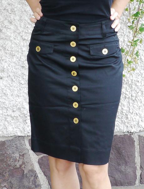 Cerna sukne strecova na knofliky, mango,34