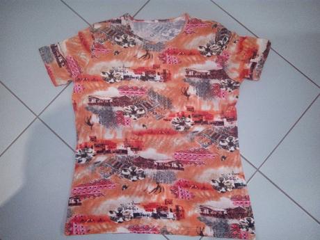 Dámské barevní triko, 38