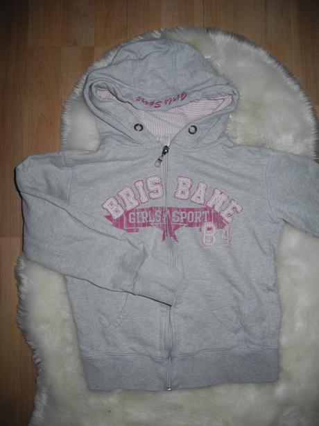 Mikina s kapucí, c&a,146