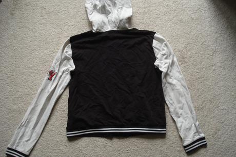 Mikina na lítačku, 176