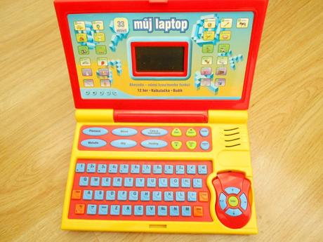 Dětský laptop,