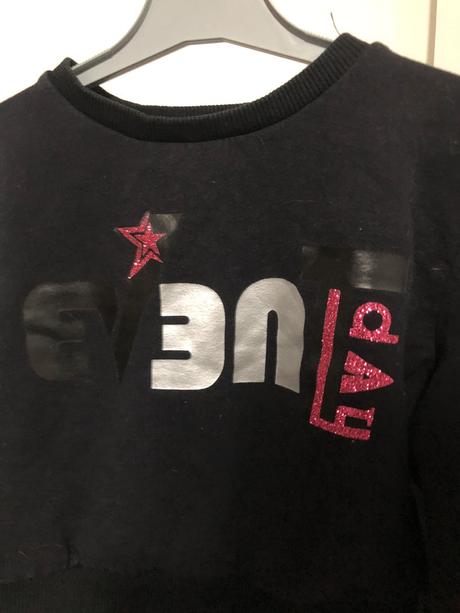 Černá crop top mikina, 116