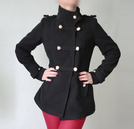 Krátký černý kabát - 70 procent vlna vel.s, s